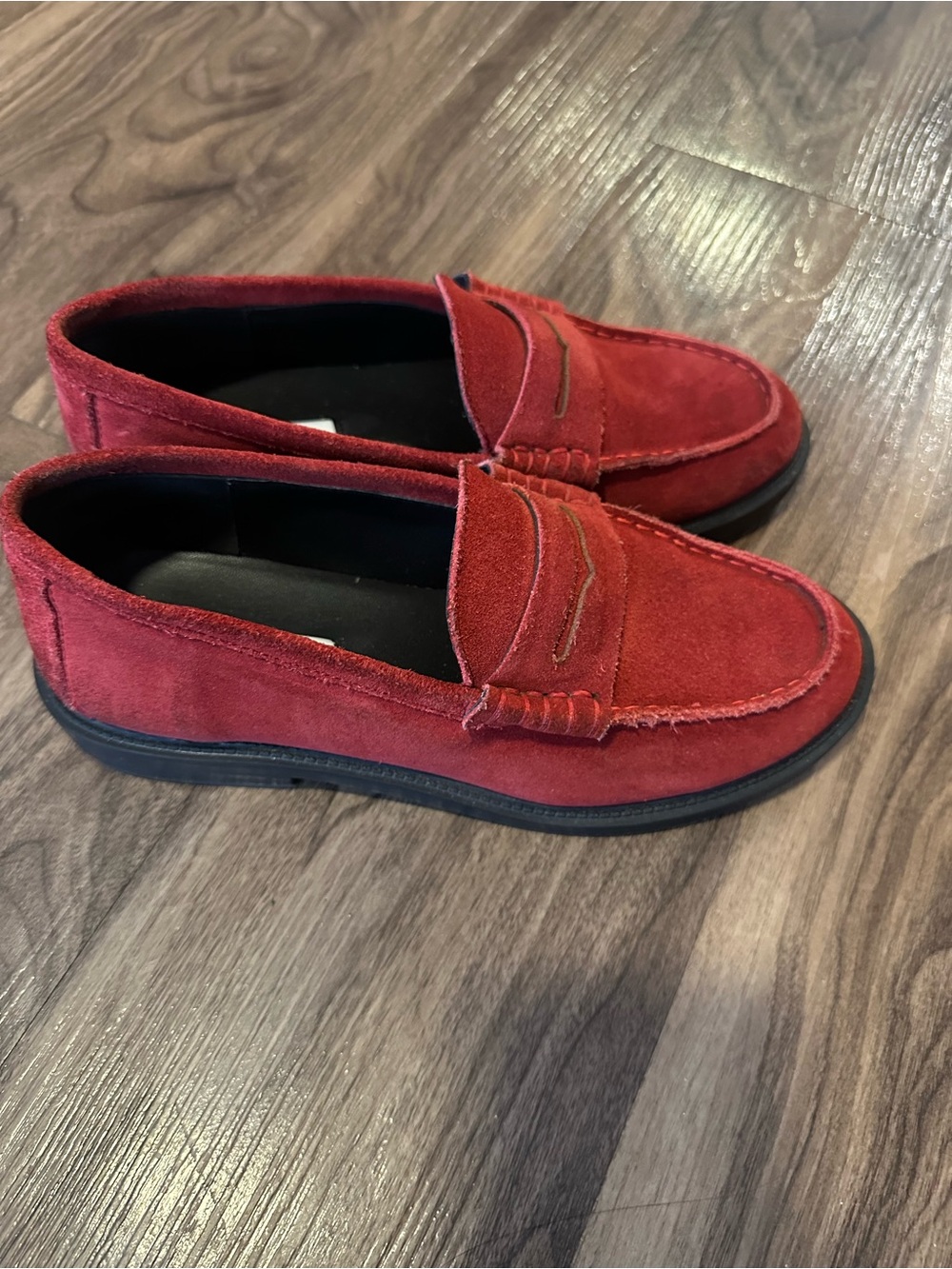 Steve Madden Red Velvet Suede Loafers For Women Size 6.5M Used Once